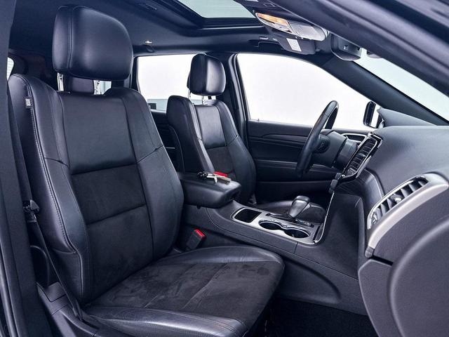 Photo of 2019 Diamond Black Jeep Grand Cherokee