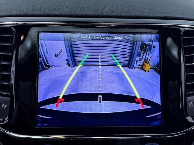 Photo of 2019 Diamond Black Jeep Grand Cherokee