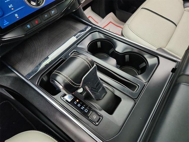 Photo of 2023 Black Metallic Ford F-150 Lightning