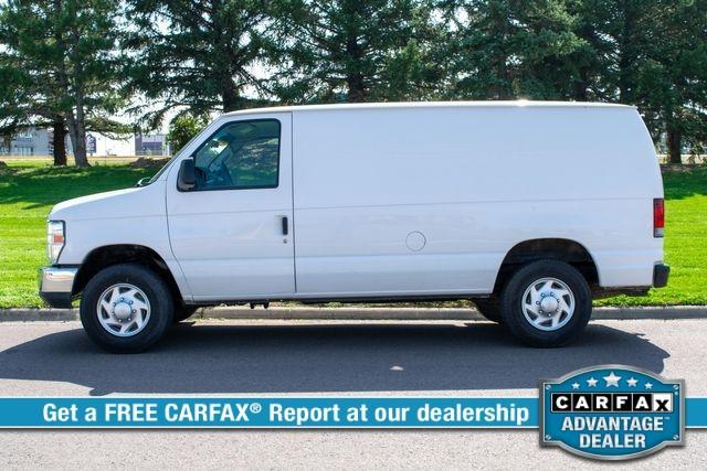 Photo of 2011 White Ford E250