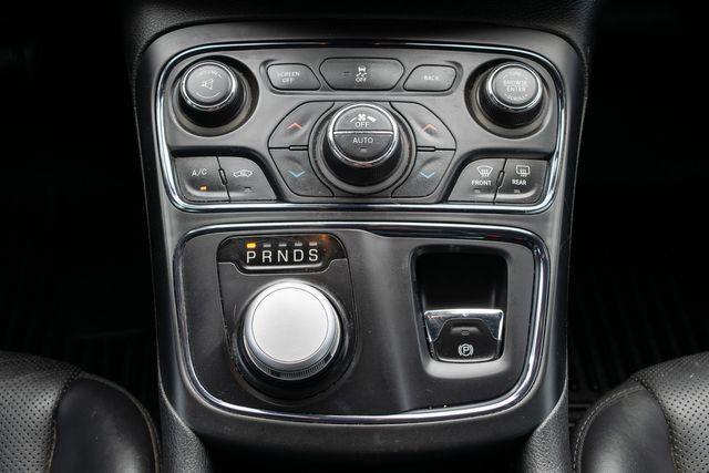 Photo of 2015 Red Chrysler 200
