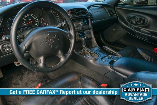 Photo of 1998 Blue Chevrolet Corvette