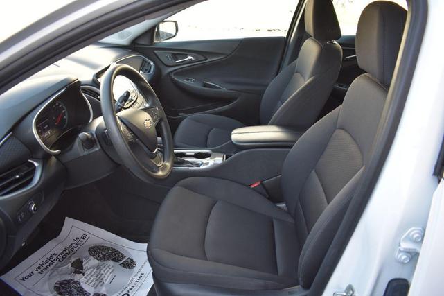 Photo of 2023 White Chevrolet Malibu