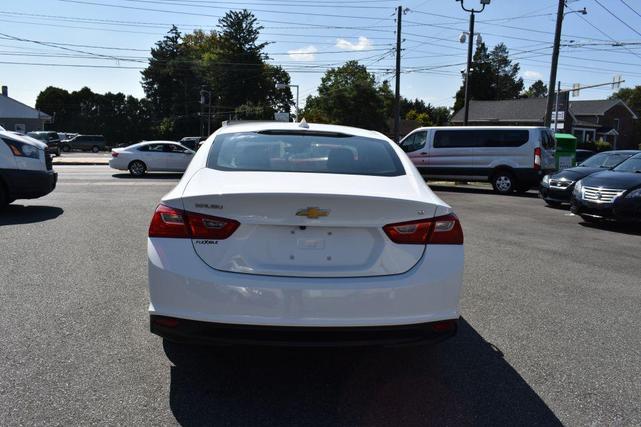Photo of 2023 White Chevrolet Malibu