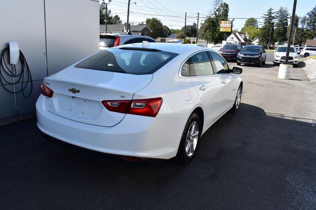 Photo of 2023 White Chevrolet Malibu