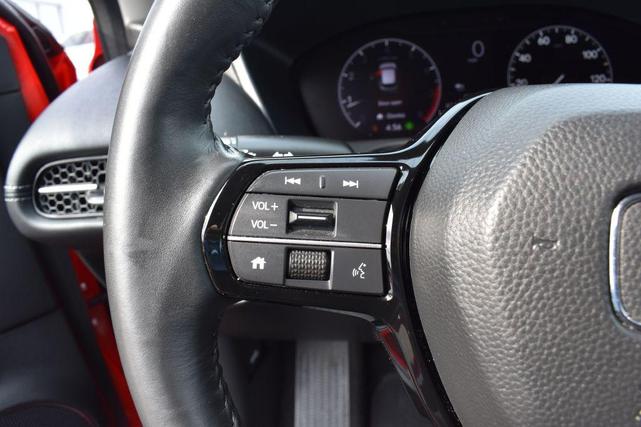Photo of 2024 Red Honda HR-V