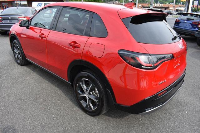 Photo of 2024 Red Honda HR-V