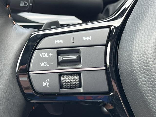 Photo of 2026 PLANTINUM WHITE Honda CR-V Hybrid