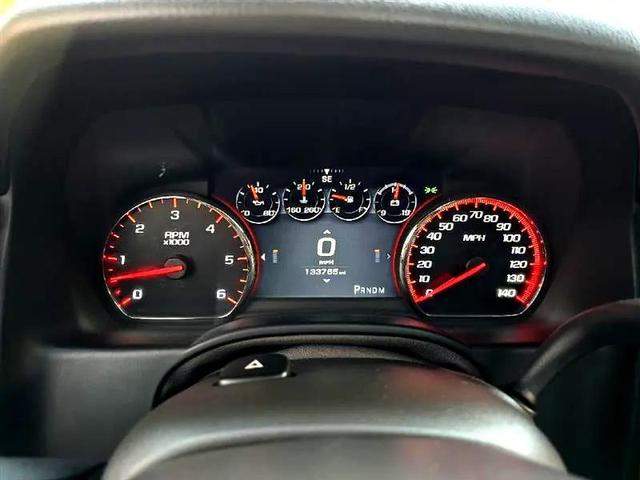 Photo of 2015 WHITE GMC Yukon XL