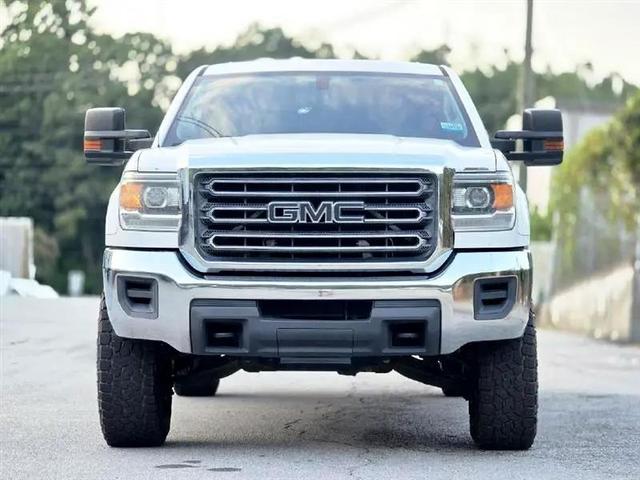 Photo of 2016 Summit White GMC Sierra 2500