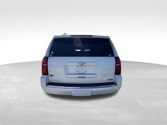 Photo of 2017 Iridescent Pearl Tricoat Chevrolet Tahoe