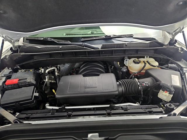 Photo of 2021 Silver GMC Sierra 1500