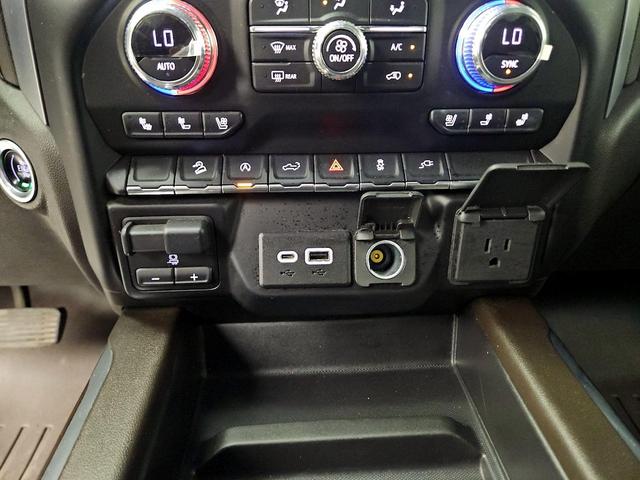 Photo of 2021 Silver GMC Sierra 1500