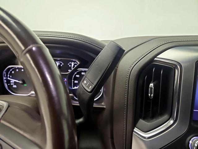 Photo of 2021 Silver GMC Sierra 1500
