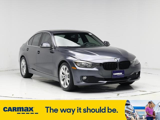 2015 BMW 320