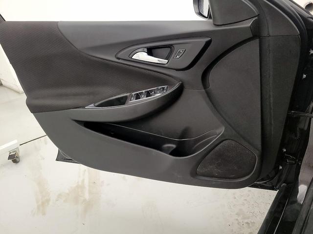 Photo of 2021 Black Chevrolet Malibu