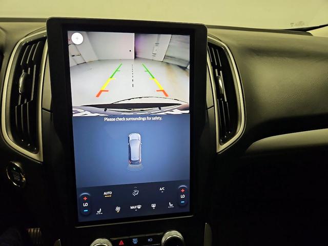 Photo of 2023 Black Ford Edge