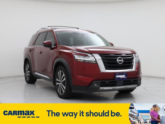 2022 Nissan Pathfinder