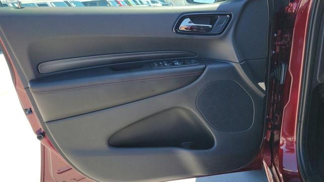 Photo of 2025 Octane Red Pearlcoat Dodge Durango
