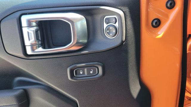 Photo of 2025 JOOSE Jeep Wrangler 4xe