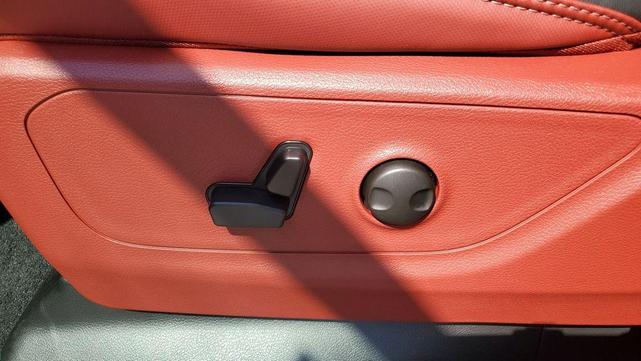 Photo of 2026 Granite Crystal Clearcoat Metallic RAM 1500