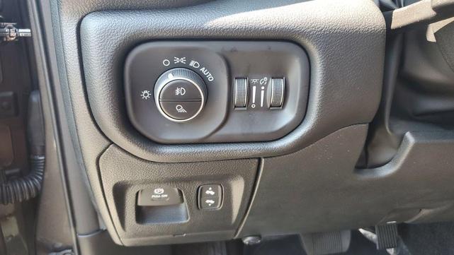 Photo of 2026 Granite Crystal Clearcoat Metallic RAM 1500
