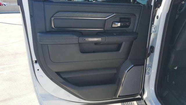 Photo of 2025 Bright White Clearcoat RAM 2500