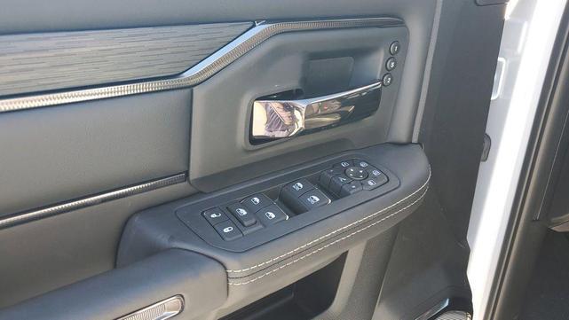 Photo of 2025 Bright White Clearcoat RAM 2500