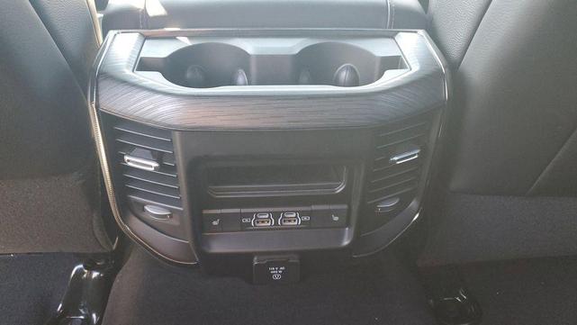 Photo of 2025 Bright White Clearcoat RAM 2500