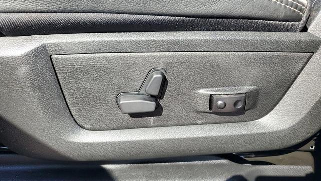 Photo of 2025 Bright White Clearcoat RAM 2500