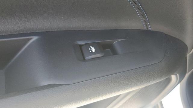 Photo of 2026 White Jeep Compass