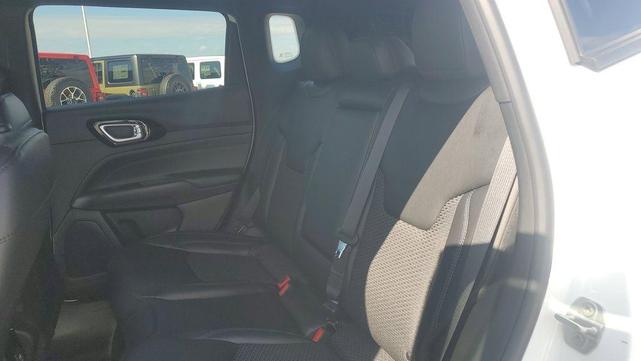 Photo of 2026 White Jeep Compass