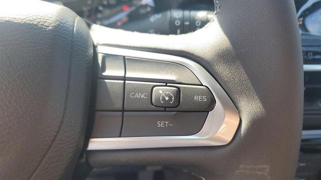 Photo of 2026 White Jeep Compass