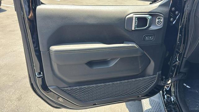 Photo of 2025 Black Clearcoat Jeep Wrangler 4xe