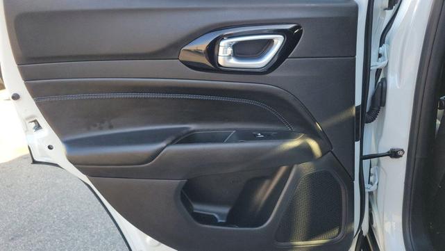 Photo of 2025 Bright White Clearcoat Jeep Compass
