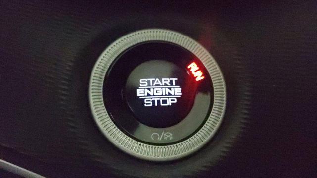 Photo of 2025 Bright White Clearcoat Jeep Grand Cherokee