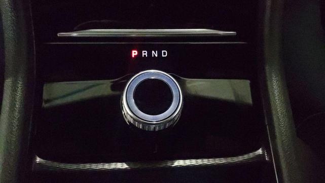 Photo of 2025 Bright White Clearcoat Jeep Grand Cherokee