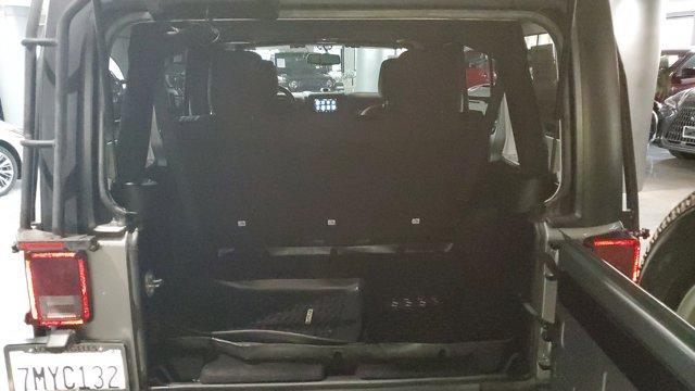 Photo of 2015 Billet Silver Metallic Clearcoat Jeep Wrangler Unlimited
