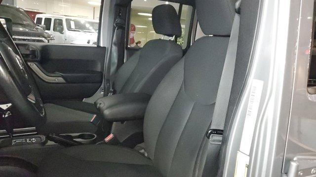 Photo of 2015 Billet Silver Metallic Clearcoat Jeep Wrangler Unlimited