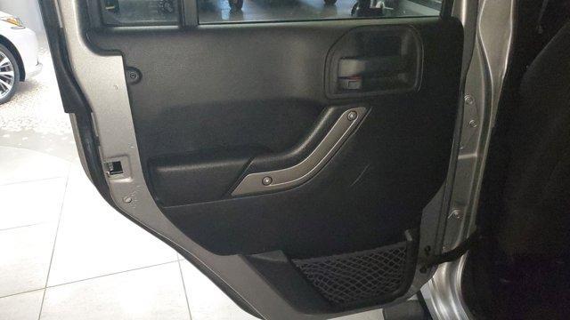 Photo of 2015 Billet Silver Metallic Clearcoat Jeep Wrangler Unlimited
