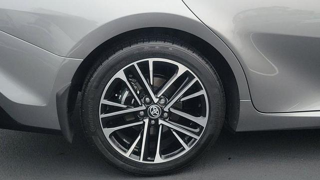 Photo of 2025 Metal Toyota Camry