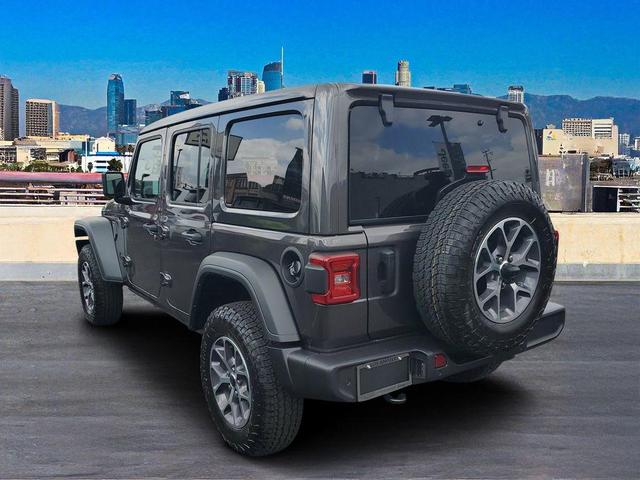 Photo of 2025 Granite Crystal Clearcoat Metallic Jeep Wrangler