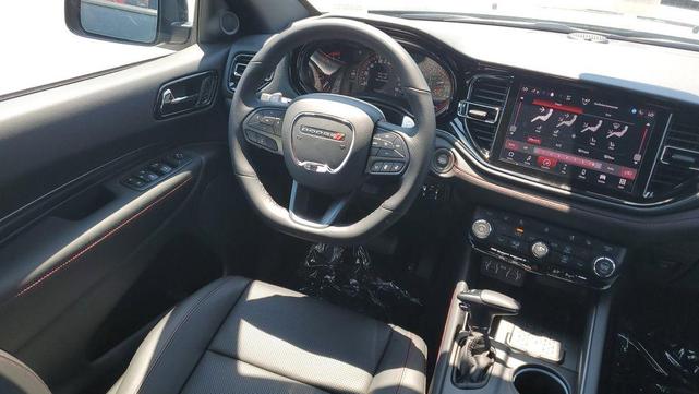 Photo of 2025 DB Black Crystal Clearcoat Dodge Durango