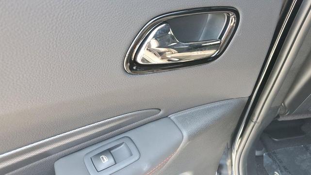 Photo of 2025 DB Black Crystal Clearcoat Dodge Durango