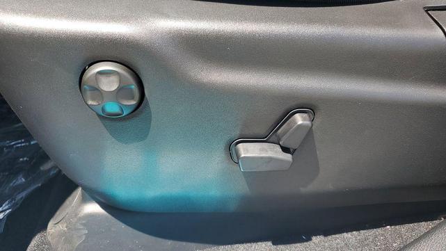 Photo of 2025 DB Black Crystal Clearcoat Dodge Durango