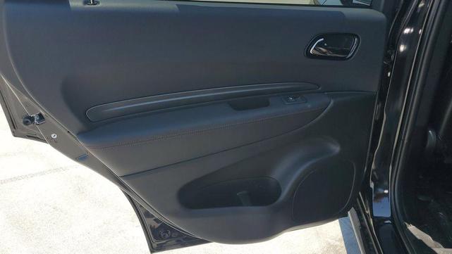 Photo of 2025 DB Black Crystal Clearcoat Dodge Durango