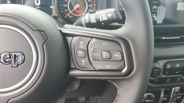 Photo of 2025 Anvil Clearcoat Jeep Wrangler