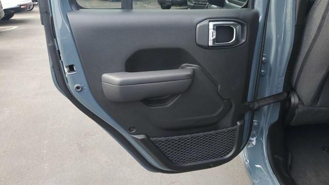 Photo of 2025 Anvil Clearcoat Jeep Wrangler