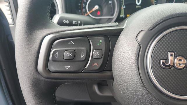 Photo of 2025 Anvil Clearcoat Jeep Wrangler