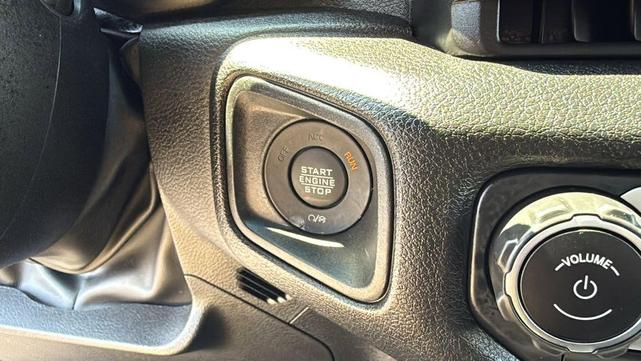 Photo of 2025 Anvil Clearcoat Jeep Wrangler